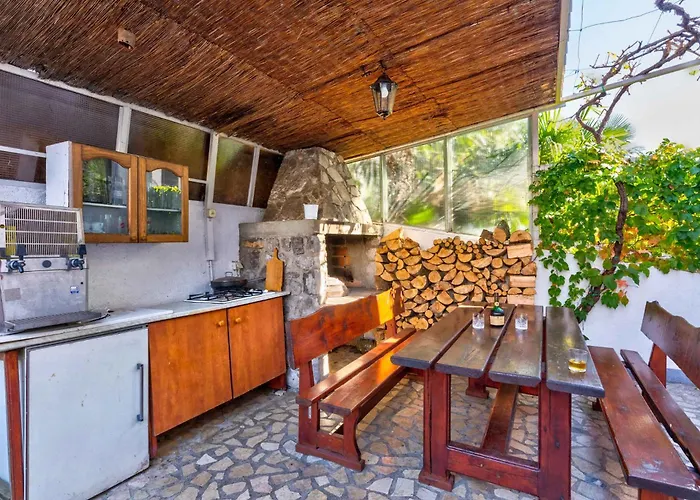 Apartament In 50555